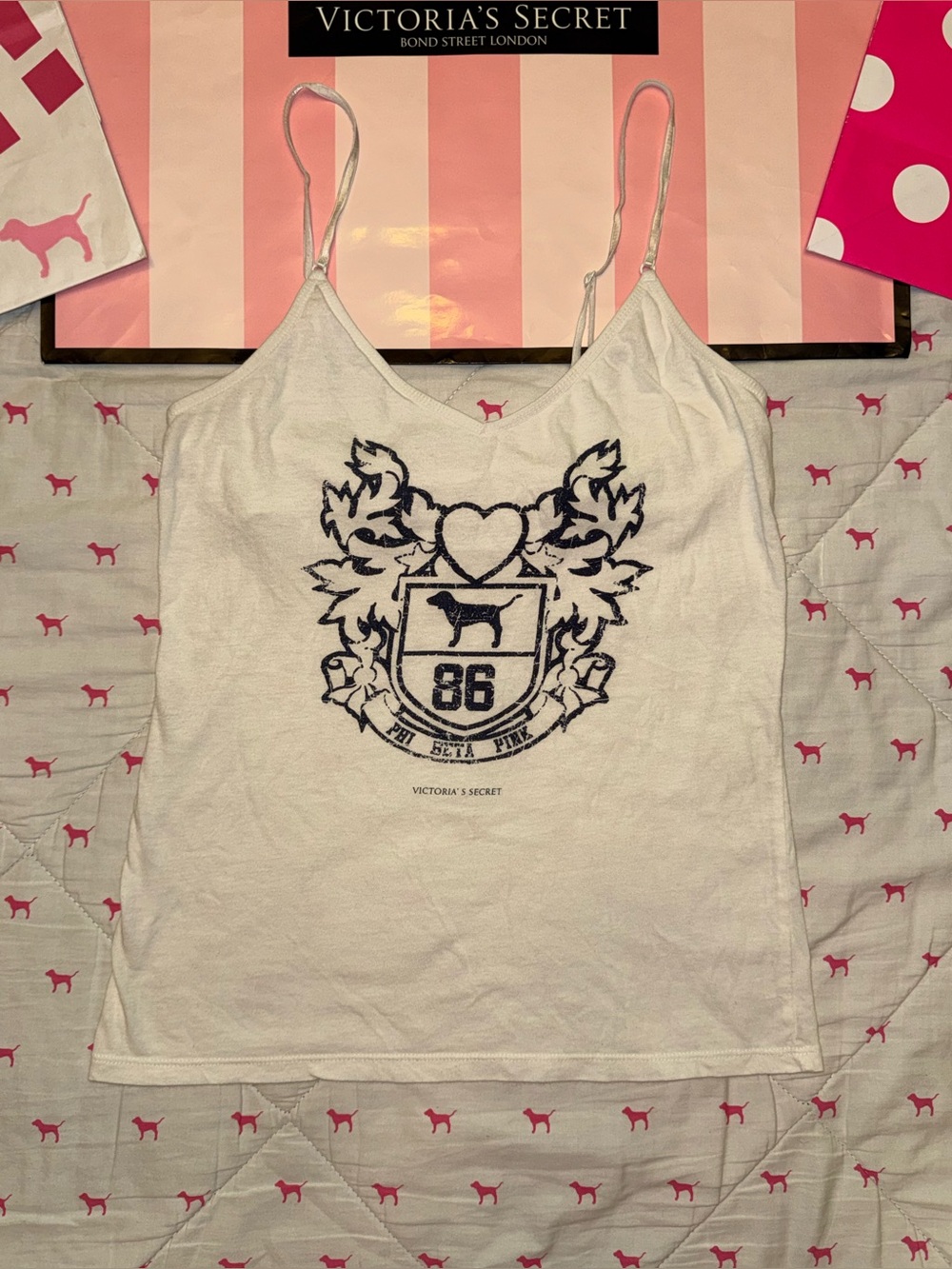 VS PINK VINTAGE Y2K CAMI TANK TOP WHITE & NAVY BLUE CREST HEART DOG PUP 86 LOGO